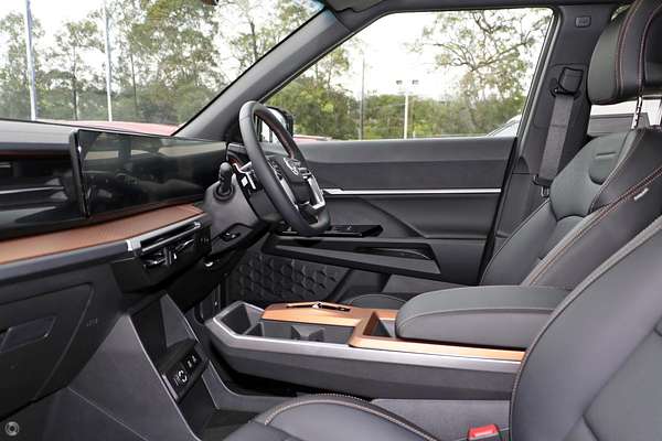 2025 KGM SsangYong Torres Ultimate J116 AWD
