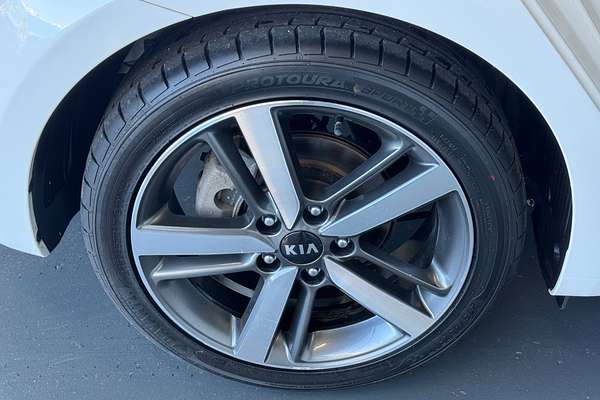 2017 Kia Cerato Sport YD