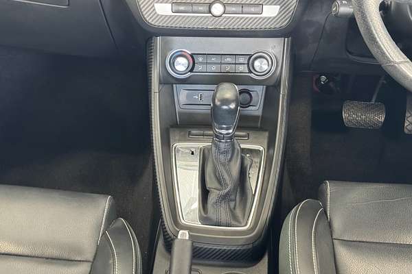 2019 MG ZS Essence AZS1