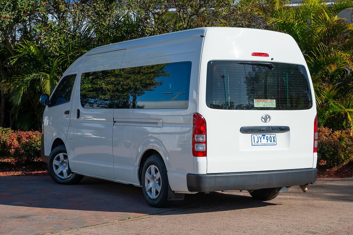 2017 Toyota Hiace Commuter KDH223R