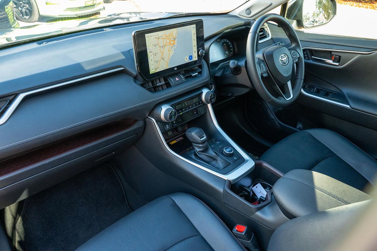 2024 Toyota RAV4 Cruiser AXAH54R
