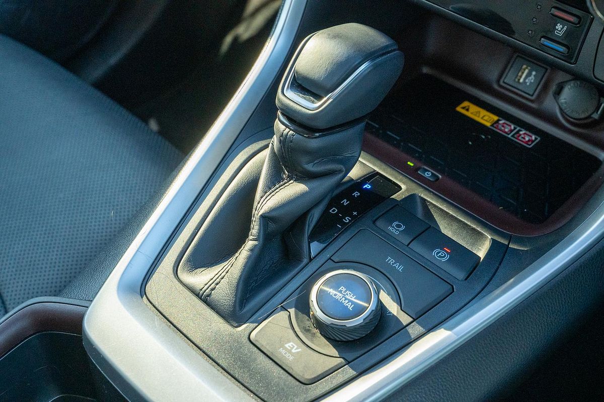 2024 Toyota RAV4 Cruiser AXAH54R