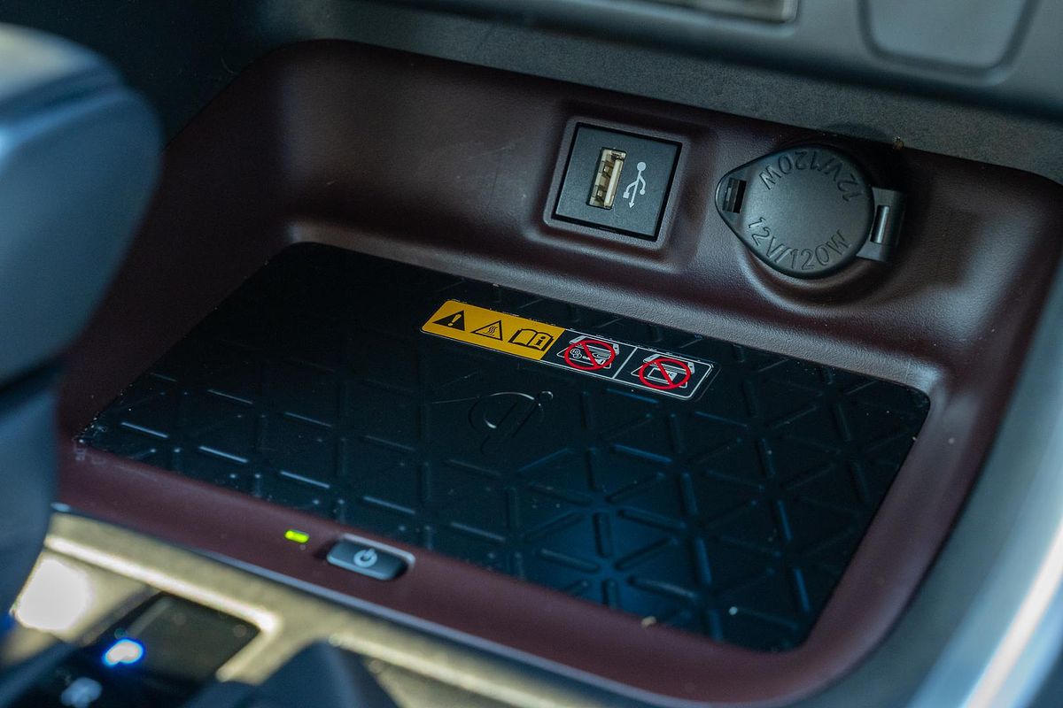 2024 Toyota RAV4 Cruiser AXAH54R