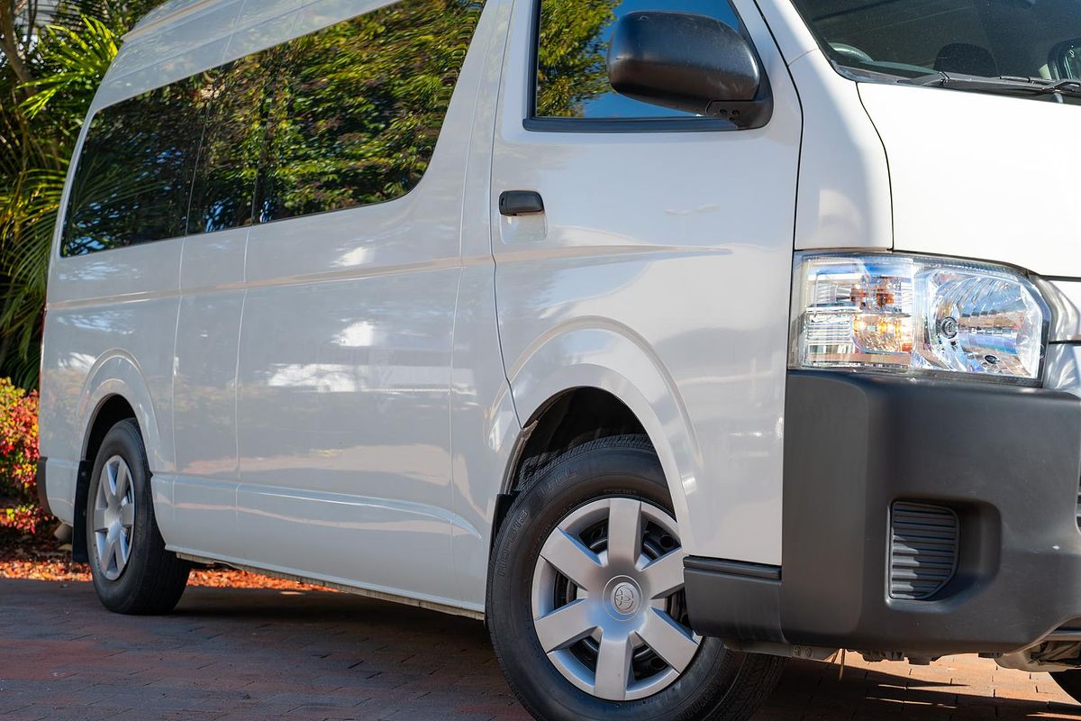 2017 Toyota Hiace Commuter KDH223R