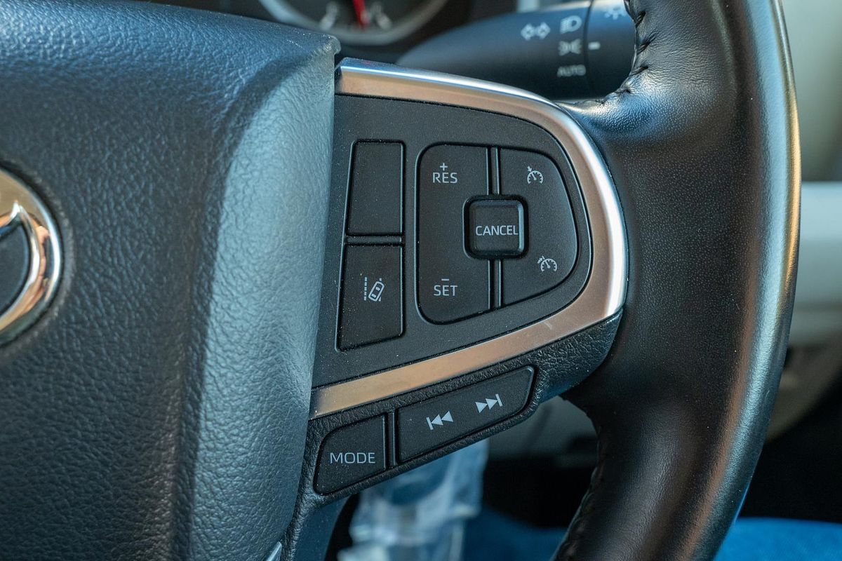2024 Toyota Hiace GDH300R LWB