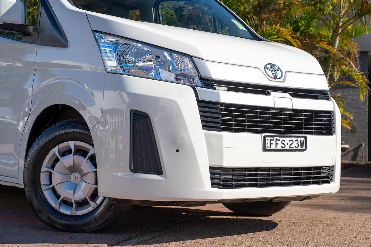 2024 Toyota Hiace GDH300R LWB