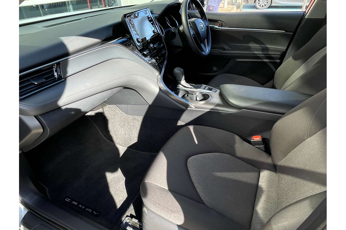 2024 Toyota Camry Ascent AXVH70R