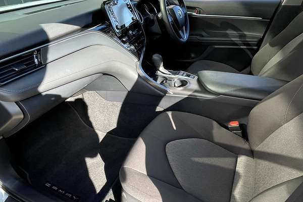 2024 Toyota Camry Ascent AXVH70R