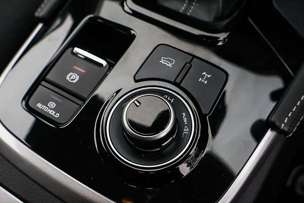 2025 Isuzu MU-X LS-U