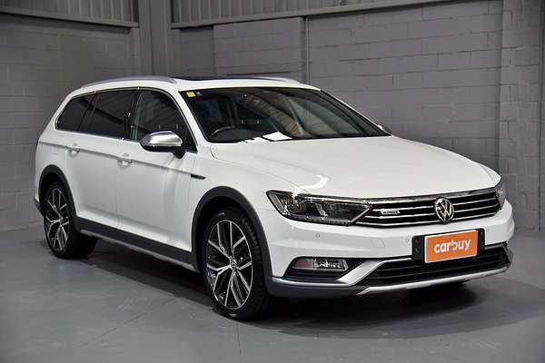 2018 Volkswagen Passat Alltrack Wolfsburg Edition B8