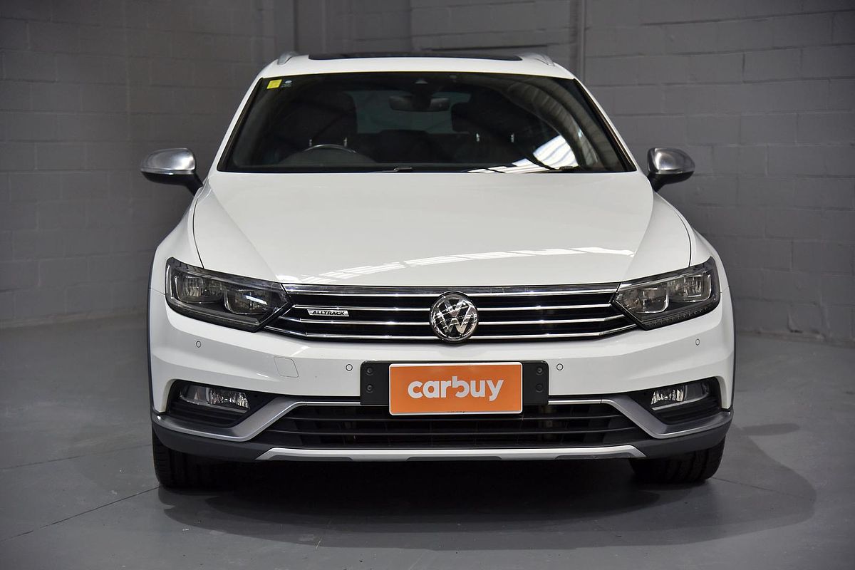 2018 Volkswagen Passat Alltrack Wolfsburg Edition B8