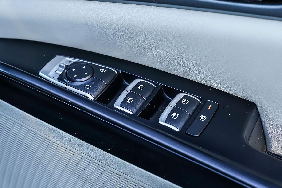 2023 Kia Carnival S KA4