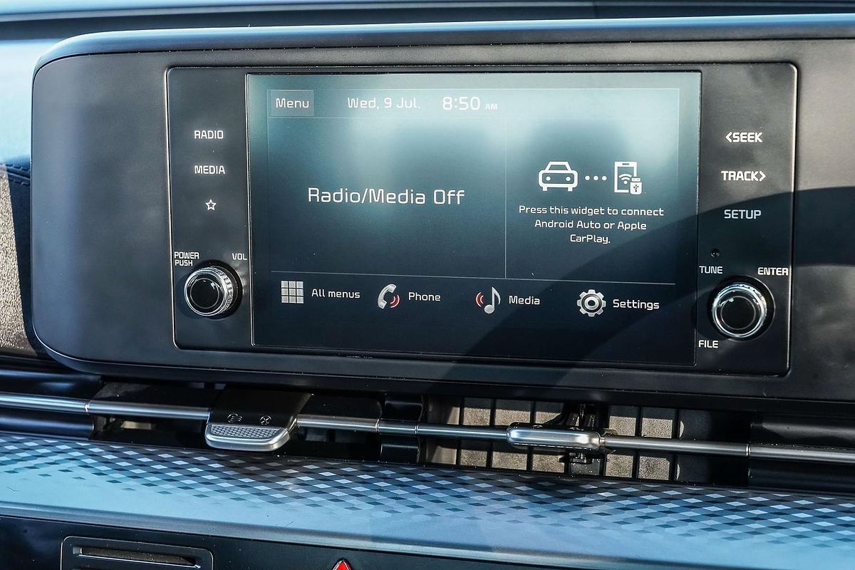 2023 Kia Carnival S KA4
