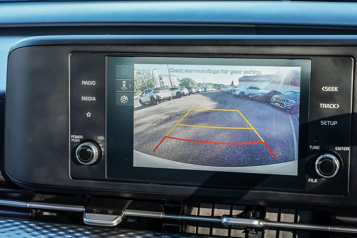 2023 Kia Carnival S KA4