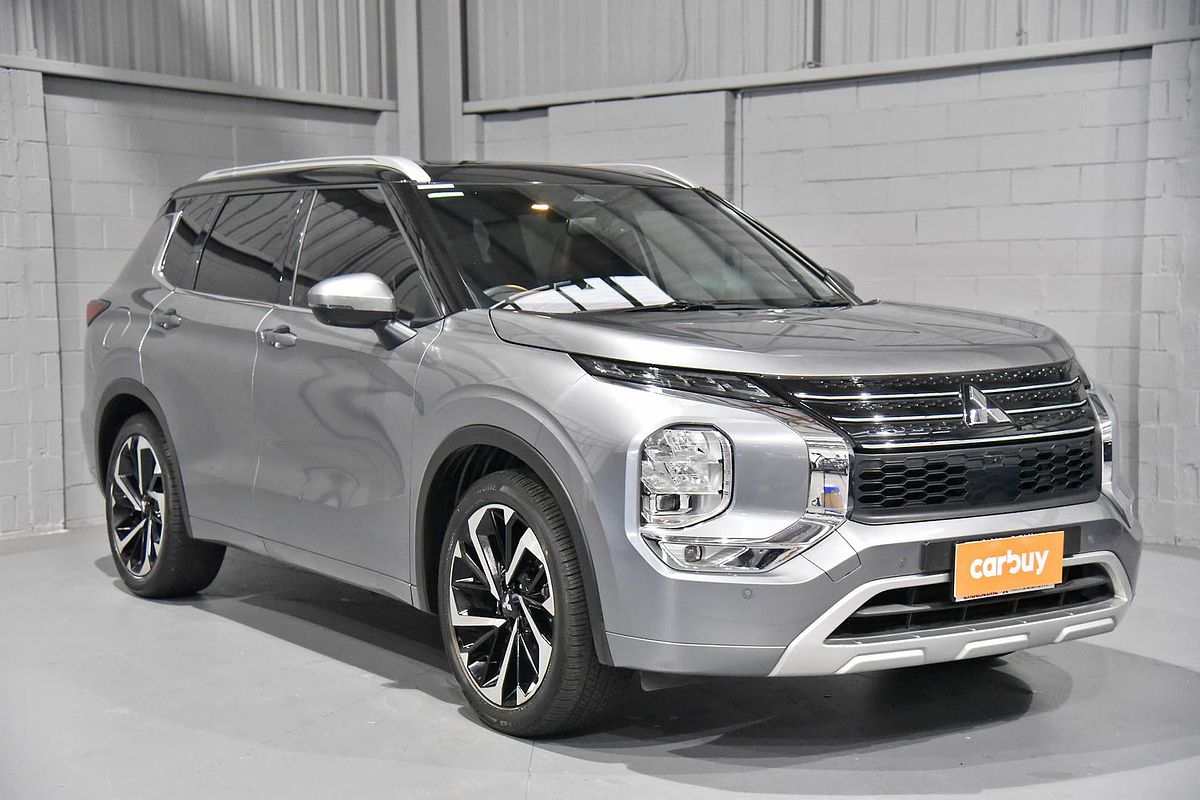 2023 Mitsubishi Outlander Exceed Tourer ZM
