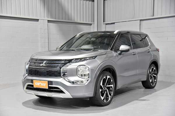 2023 Mitsubishi Outlander Exceed Tourer ZM