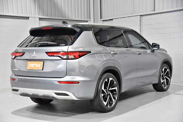 2023 Mitsubishi Outlander Exceed Tourer ZM