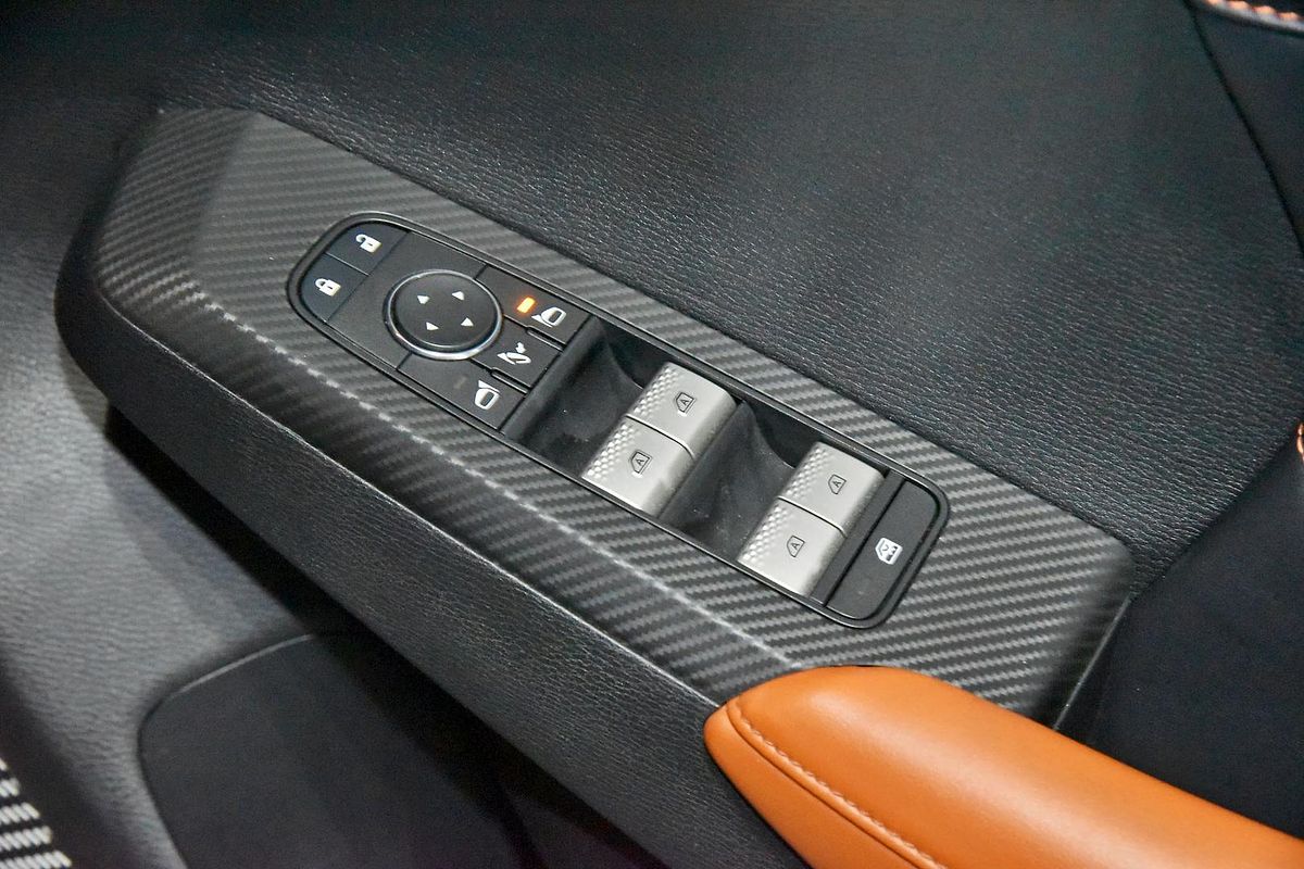 2023 Mitsubishi Outlander Exceed Tourer ZM