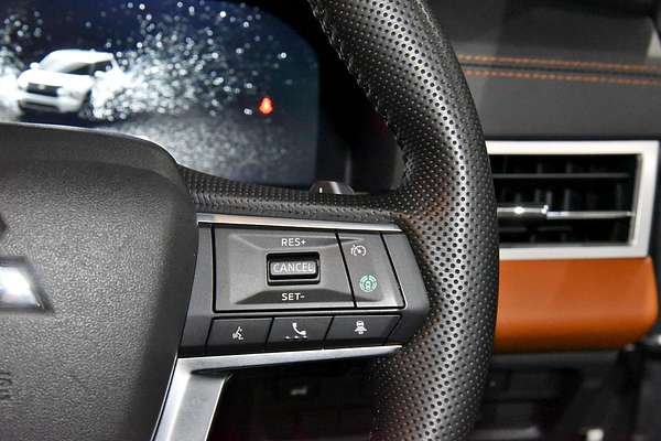 2023 Mitsubishi Outlander Exceed Tourer ZM