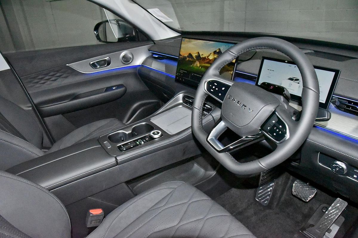 2025 Chery Tiggo 8 Super Hybrid Ultimate T31