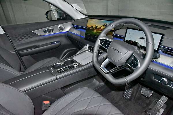 2025 Chery Tiggo 8 Super Hybrid Ultimate T31