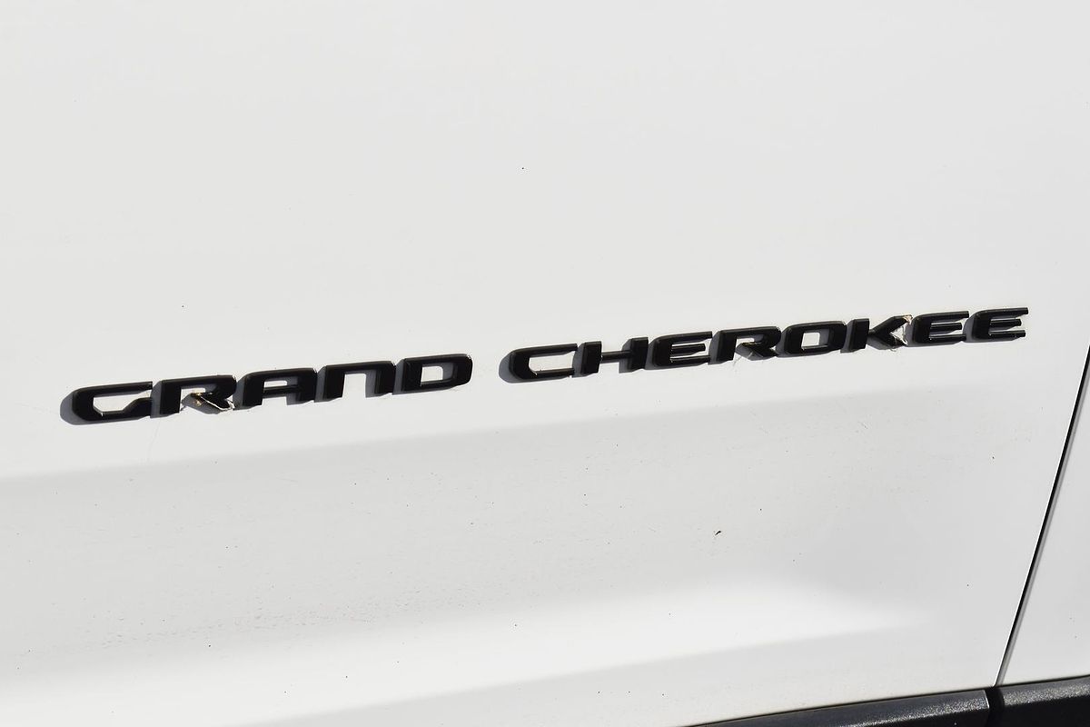 2023 Jeep Grand Cherokee Night Eagle WL