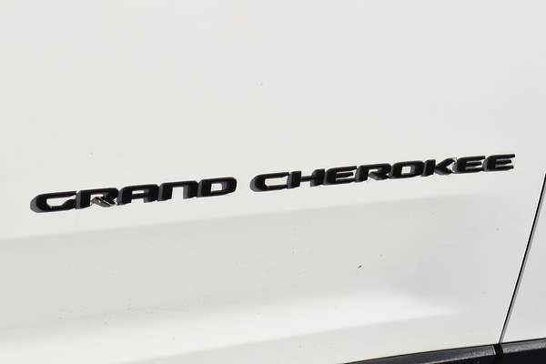 2023 Jeep Grand Cherokee Night Eagle WL