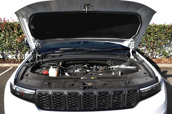 2023 Jeep Grand Cherokee Night Eagle WL