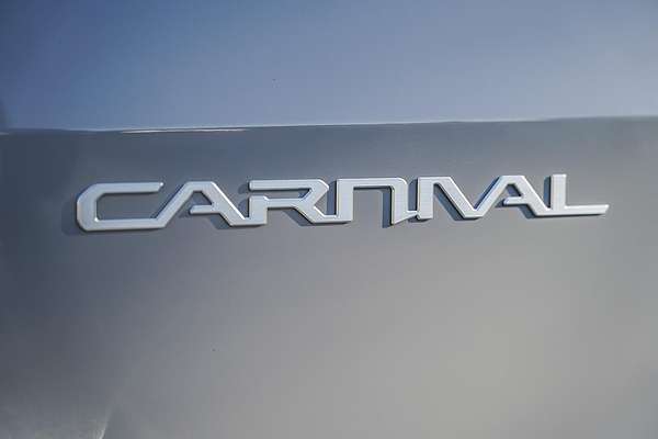 2023 Kia Carnival S KA4