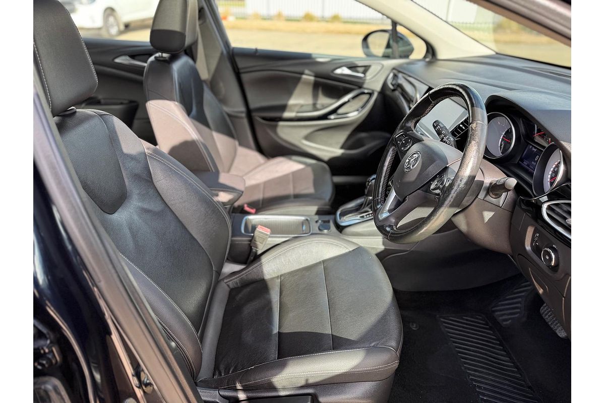 2018 Holden Astra RS-V BK