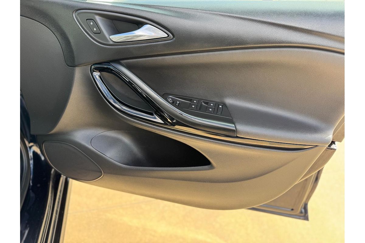 2018 Holden Astra RS-V BK