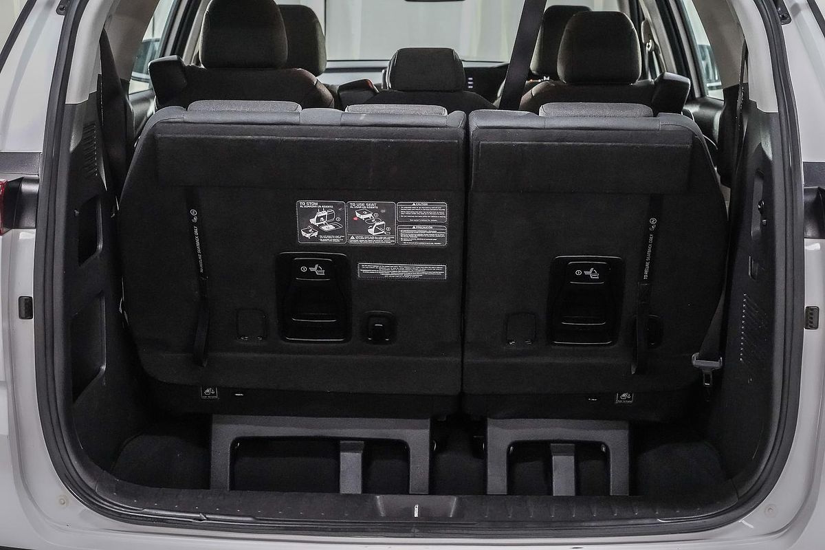 2022 Kia Carnival S KA4