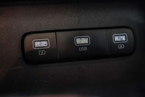 2022 Kia Carnival S KA4