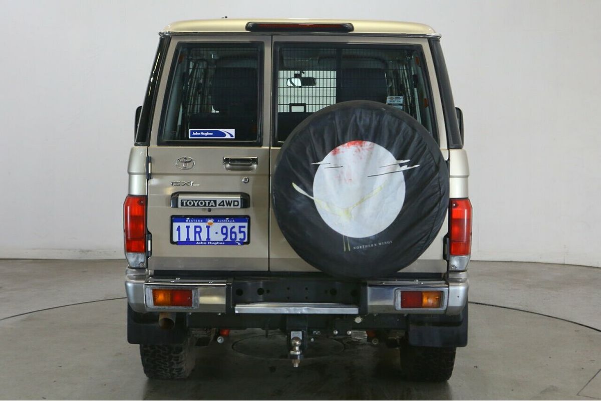 2017 Toyota Landcruiser GXL VDJ76R