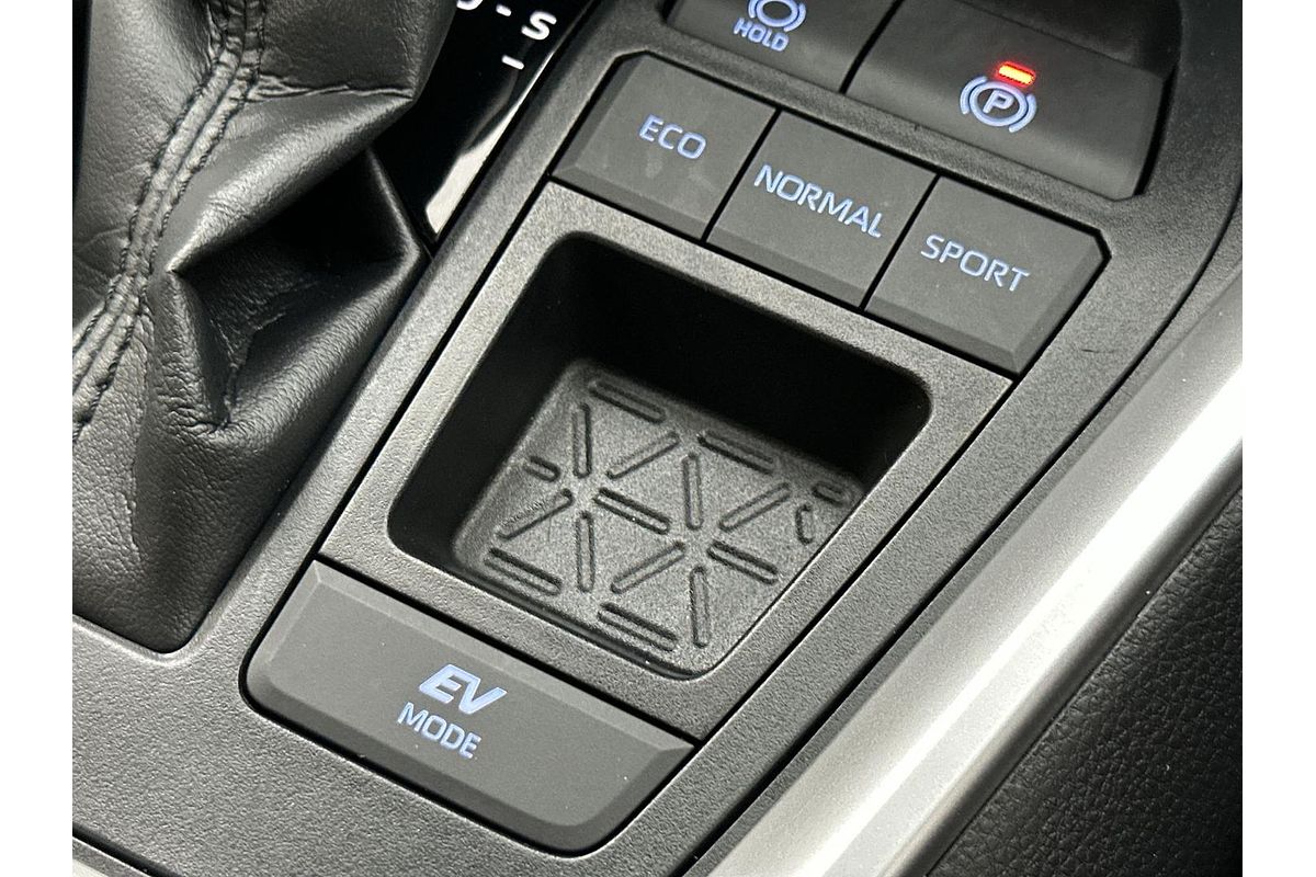 2020 Toyota RAV4 GX AXAH52R