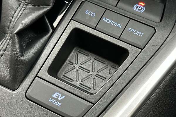 2020 Toyota RAV4 GX AXAH52R