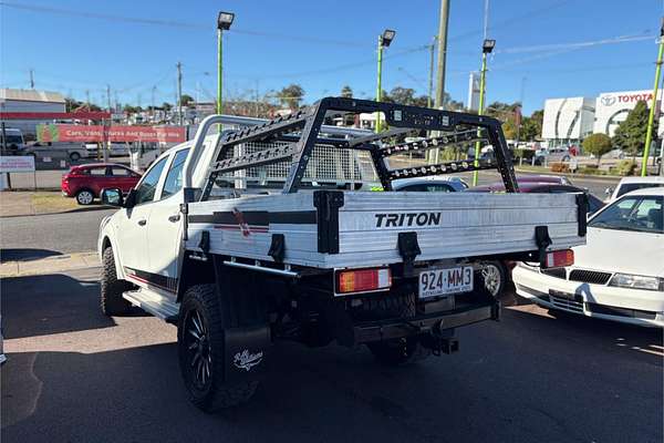 2015 Mitsubishi Triton GLX MQ 4X4