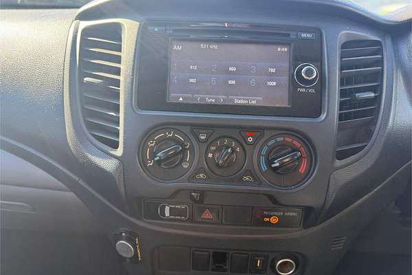 2015 Mitsubishi Triton GLX MQ 4X4