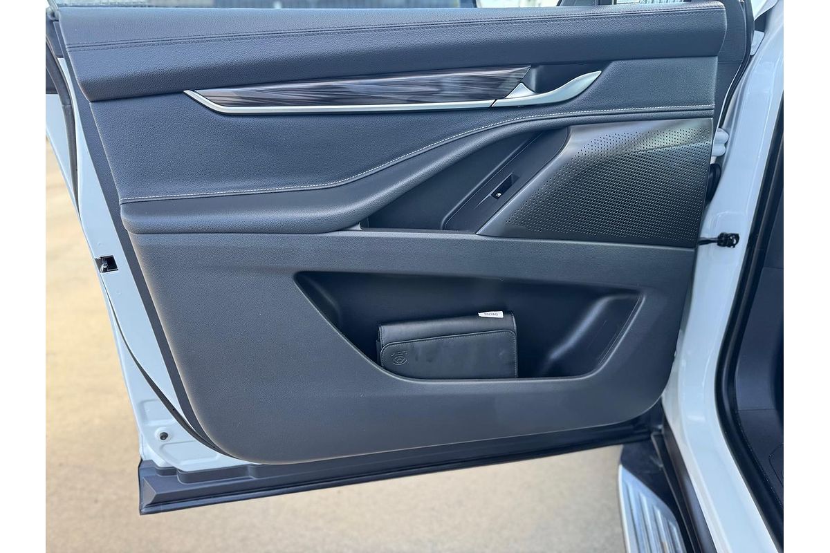 2022 LDV D90 Executive SV9A