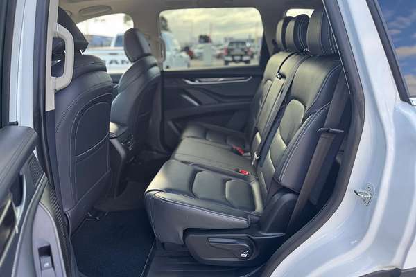 2022 LDV D90 Executive SV9A