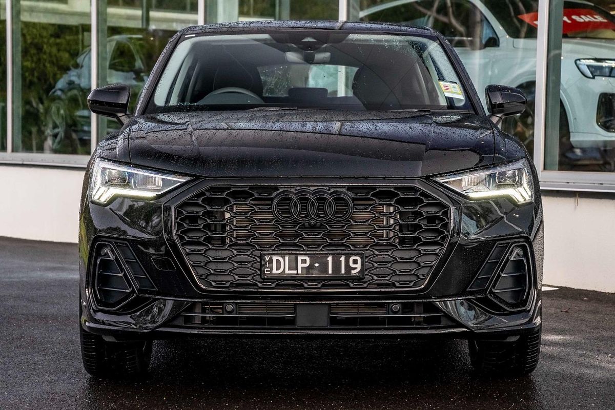 2025 Audi Q3 35 TFSI S line F3