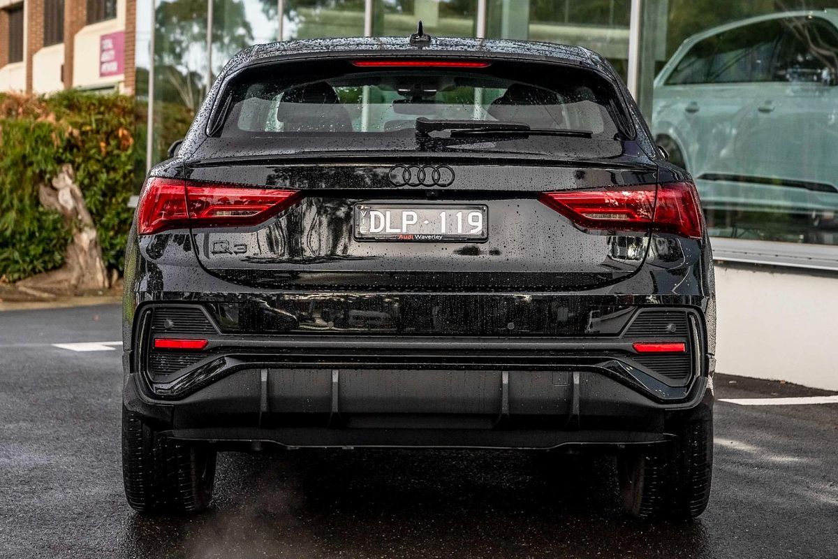 2025 Audi Q3 35 TFSI S line F3