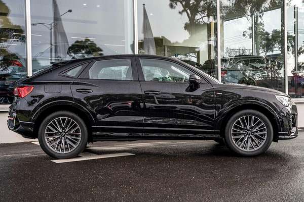 2025 Audi Q3 35 TFSI S line F3