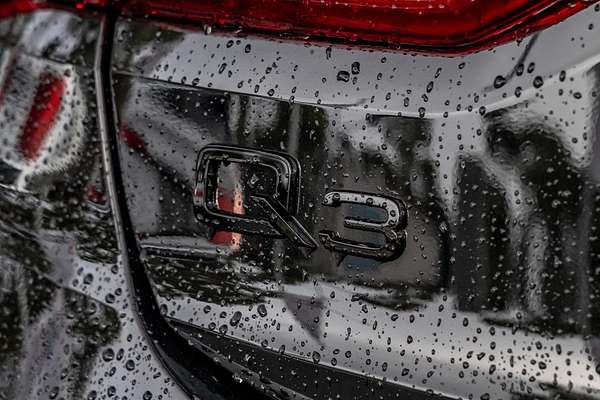 2025 Audi Q3 35 TFSI S line F3
