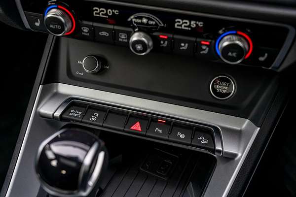 2025 Audi Q3 35 TFSI S line F3