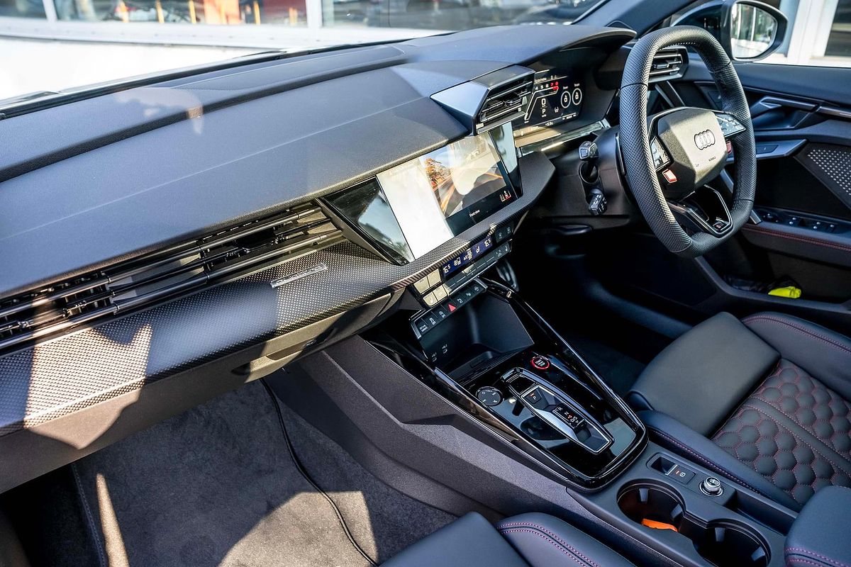 2025 Audi RS3  GY