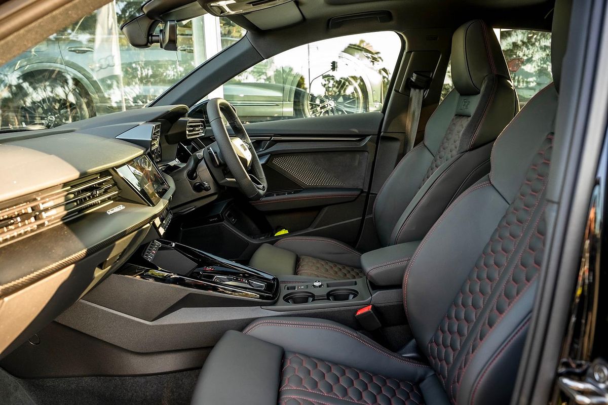 2025 Audi RS3  GY