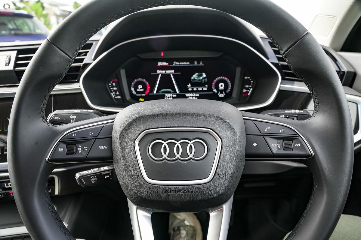 2025 Audi A3 35 TFSI S line GY