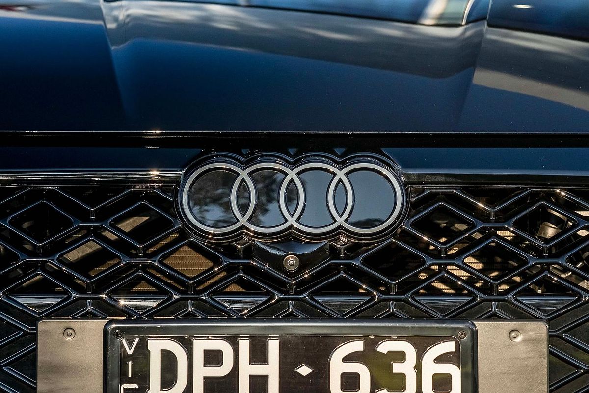 2025 Audi RS3  GY