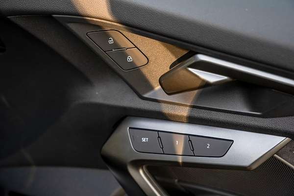 2025 Audi RS3  GY